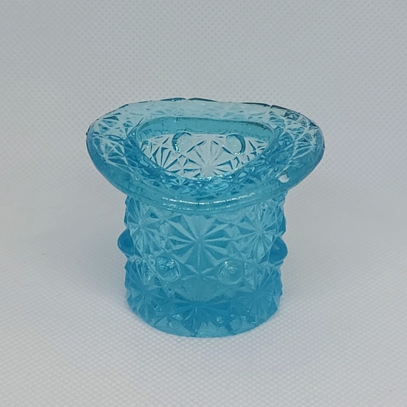 Fenton Art Glass Light Blue Daisy and Button Top Hat Toothpick Holder - Picture 2 of 6